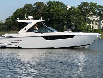 37' Monterey 2021 Yacht For Sale